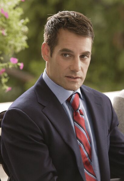 Fichier:1x07 Nathan.jpg
