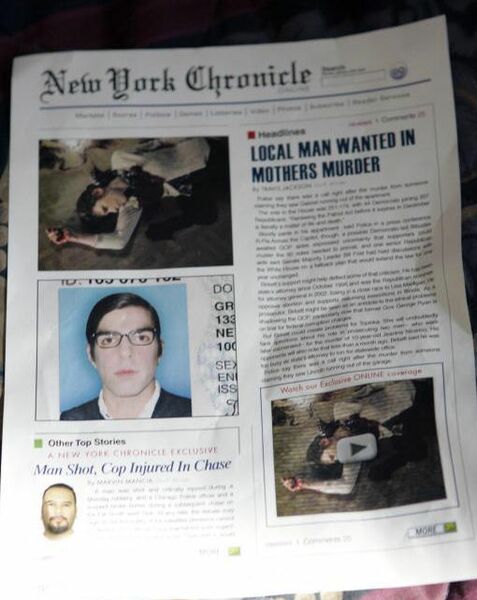 Fichier:2x10 NYChronicle.jpg
