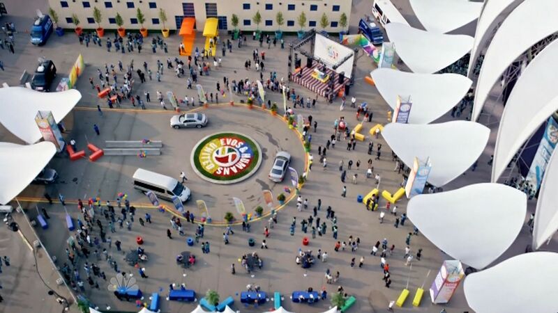 Fichier:Vue générale du sommet sur l'unité d'Odessa (Brave New World).jpg