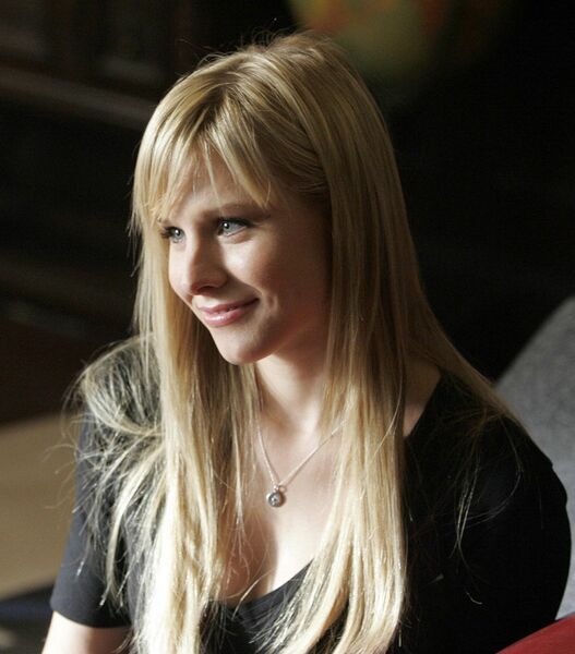 Fichier:2x08 Elle.jpg