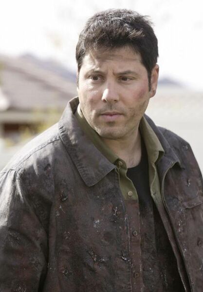 Fichier:1x17 Matt.jpg