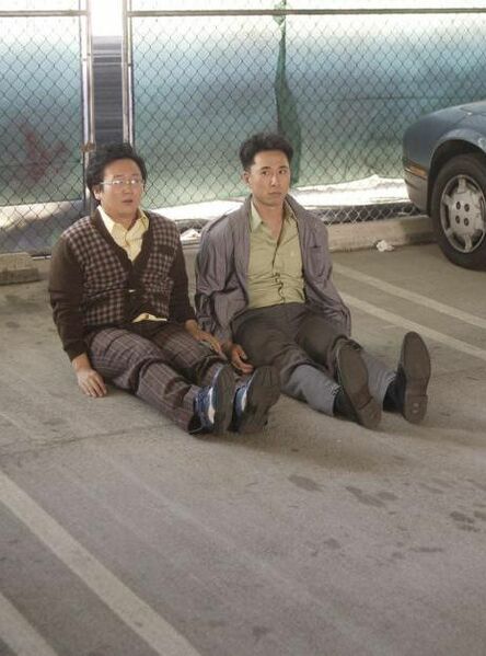 Fichier:1x13 HiroAndoCachés.jpg