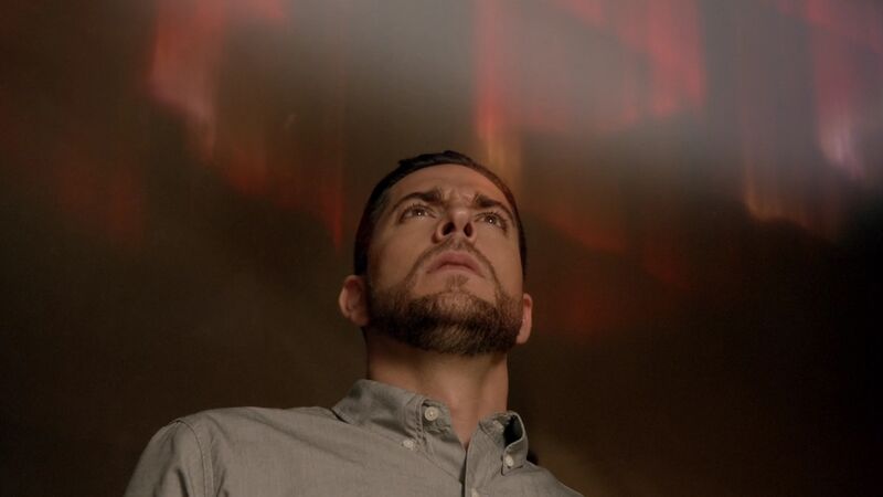 Fichier:Luke assiste aux aurores.jpeg