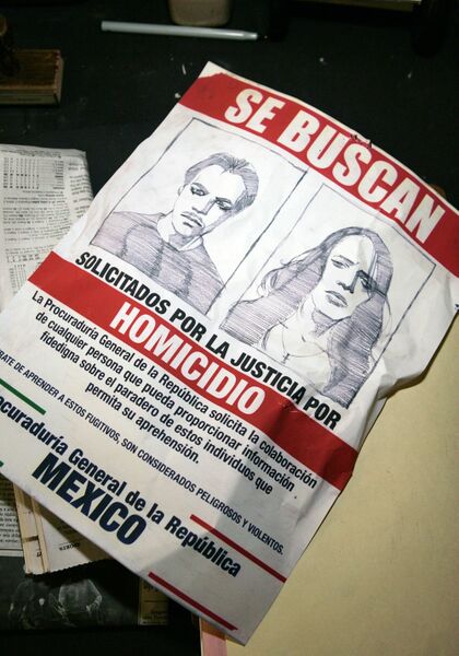 Fichier:2x03 AvisRecherche.jpg