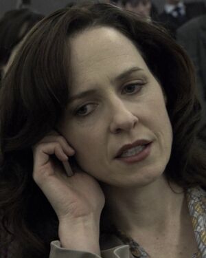 Shannon Adama dans Caprica.jpg