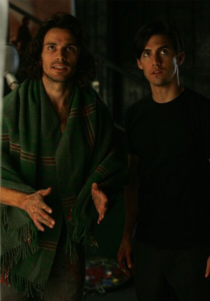 Fichier:1x06 IsaacPeter.jpg